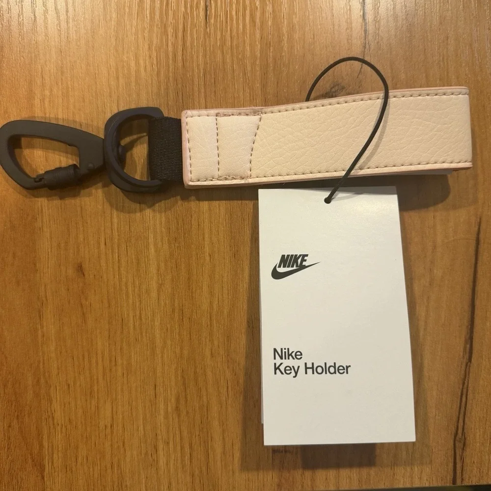 Nike Air Key Holder Wrist Lanyard Keychain Pale Pink White Jordan Dunk NWT